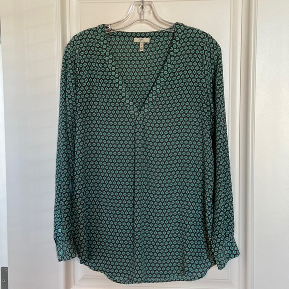 Joie Tops - Joie Mint Green Printed Silk Blouse, Size XS